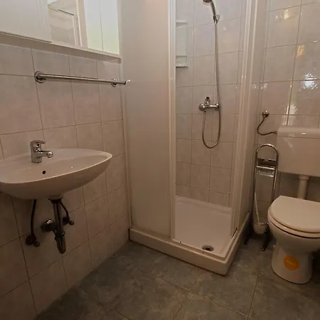 Appartamento Apartments Hasib 116 *