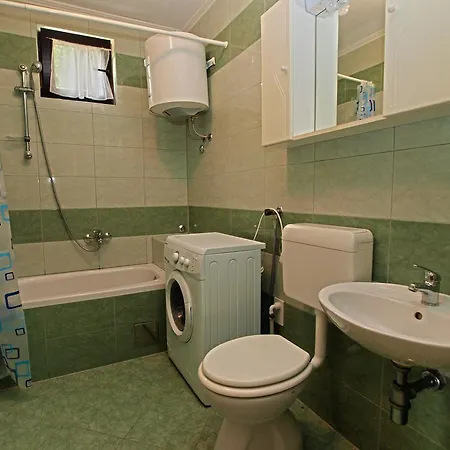 Appartamento Apartments Hasib 116 Medolino